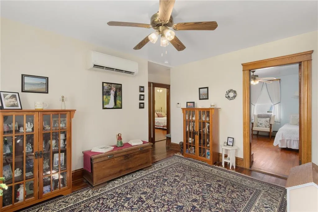 19 Bouvier Avenue Lincoln RI 02838