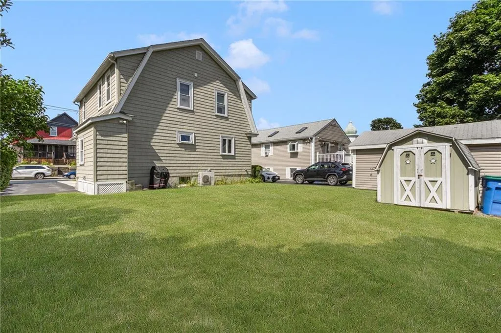 19 Bouvier Avenue Lincoln RI 02838