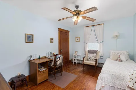19 Bouvier Avenue Lincoln RI 02838