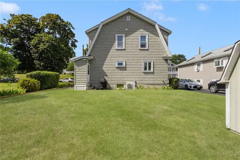 19 Bouvier Avenue Lincoln RI 02838