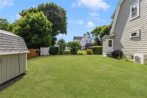 19 Bouvier Avenue Lincoln RI 02838
