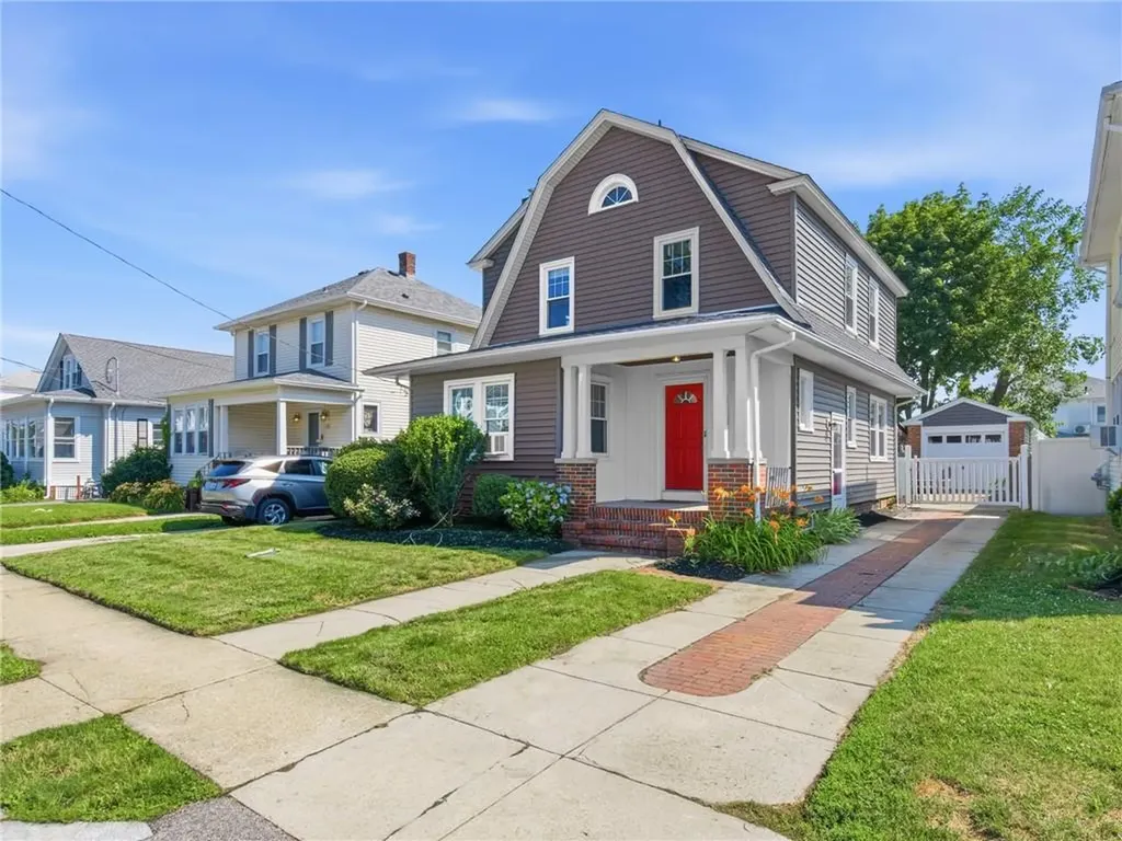61 Burnside Street Cranston RI 02910