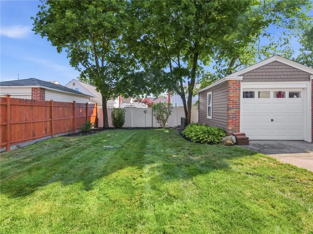 61 Burnside Street Cranston RI 02910