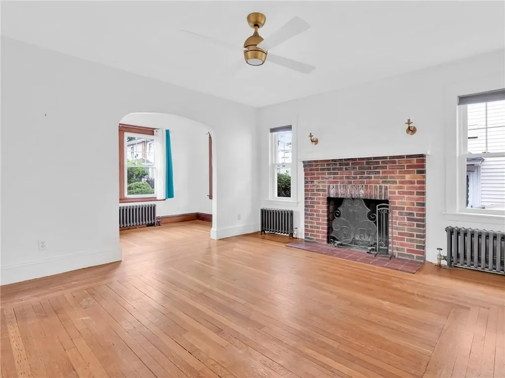 61 Burnside Street Cranston RI 02910