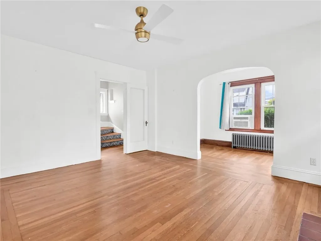 61 Burnside Street Cranston RI 02910