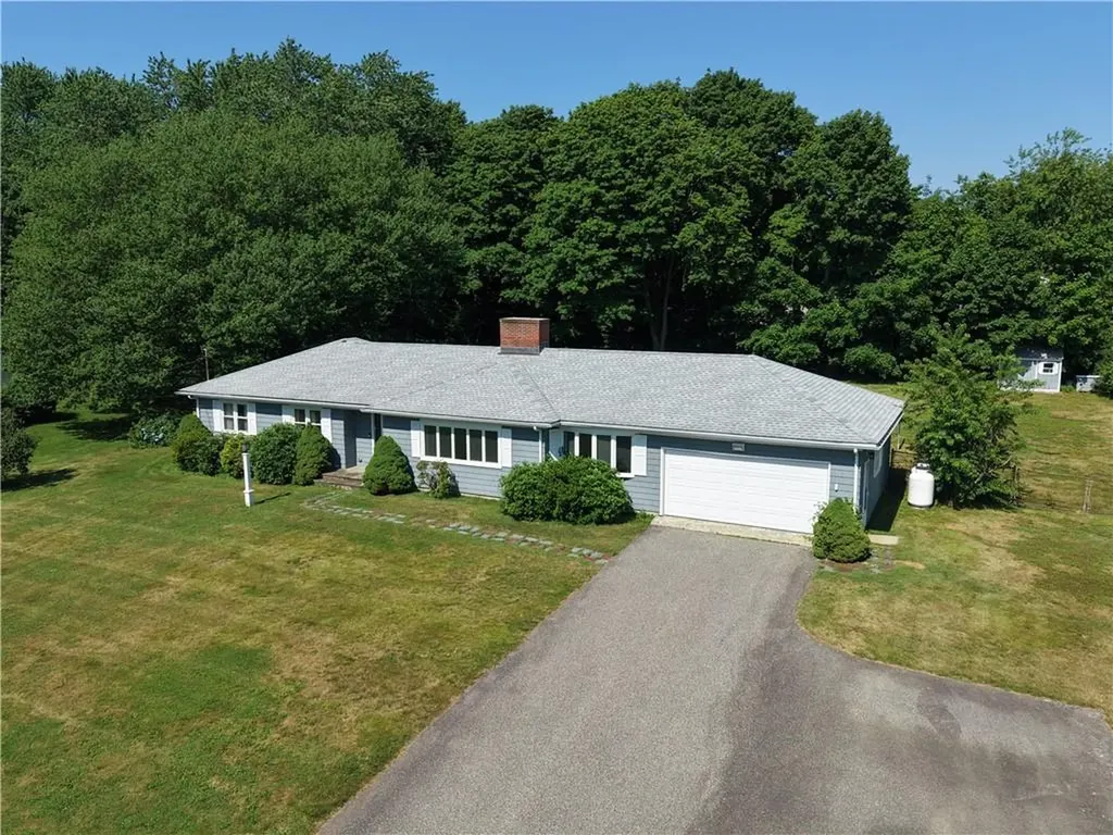 8 Wabasso Terrace Middletown RI 02842