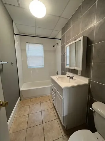 70 Oliver Street Bristol RI 02809