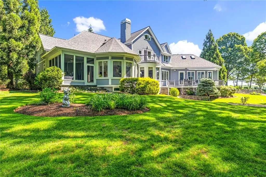 70 Lands End Drive North Kingstown RI 02852