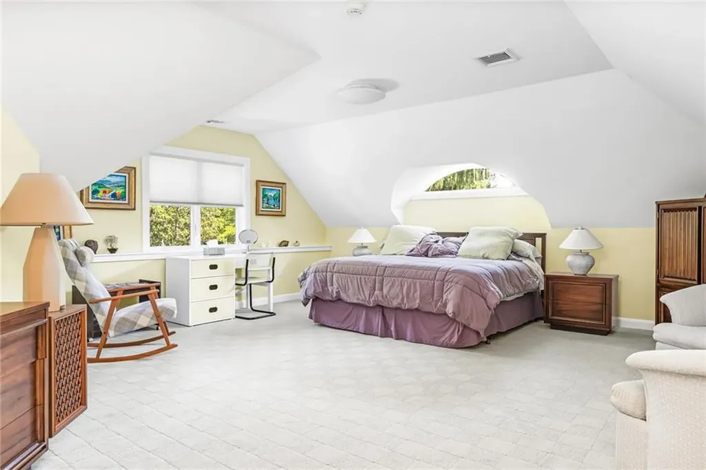 70 Lands End Drive North Kingstown RI 02852