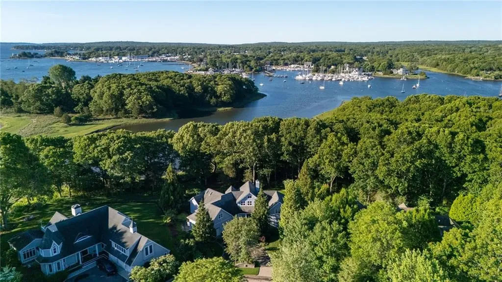 70 Lands End Drive North Kingstown RI 02852