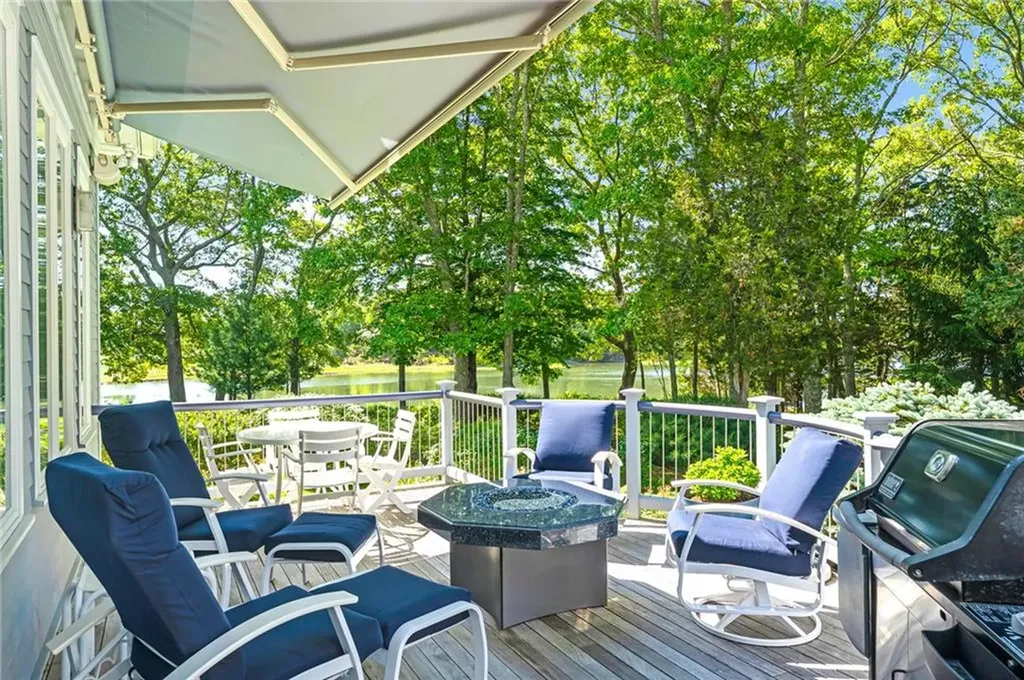 70 Lands End Drive North Kingstown RI 02852