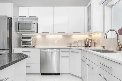 70 Lands End Drive North Kingstown RI 02852