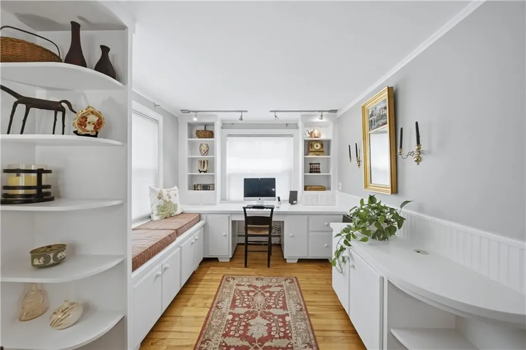 24 Rosegarden Street Warwick RI 02888