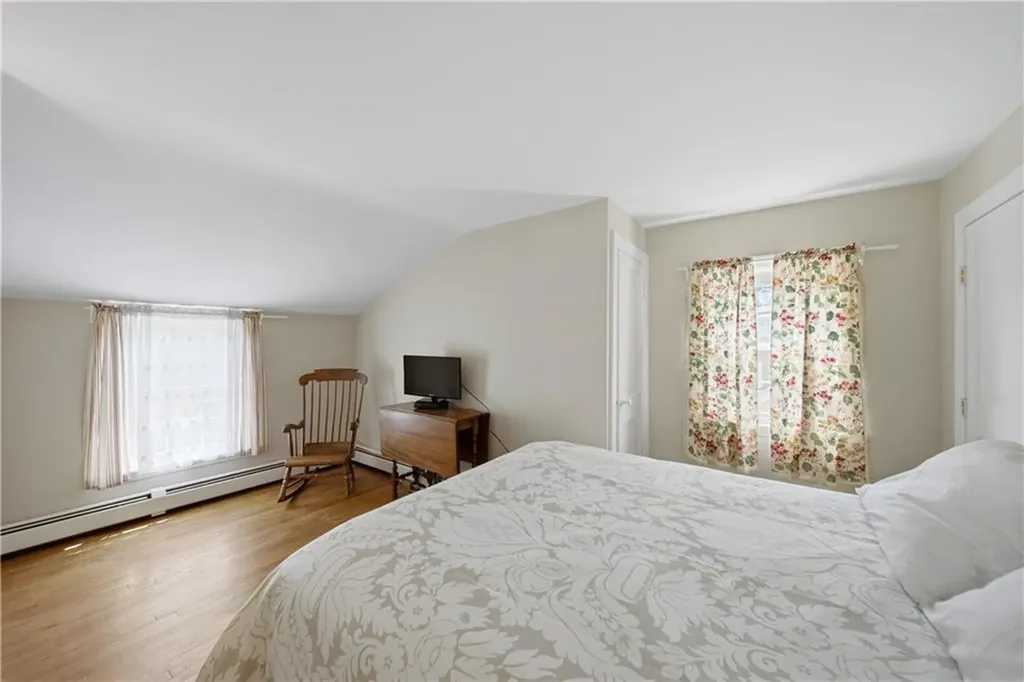 24 Rosegarden Street Warwick RI 02888