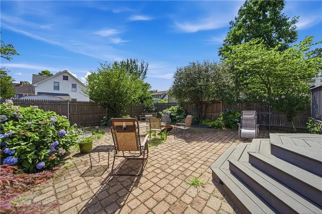 24 Rosegarden Street Warwick RI 02888