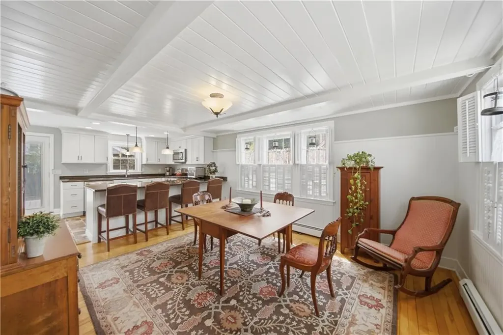24 Rosegarden Street Warwick RI 02888