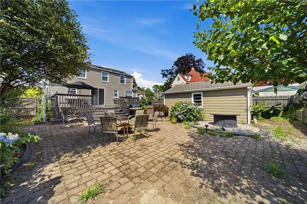 24 Rosegarden Street Warwick RI 02888