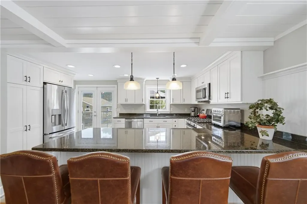 24 Rosegarden Street Warwick RI 02888