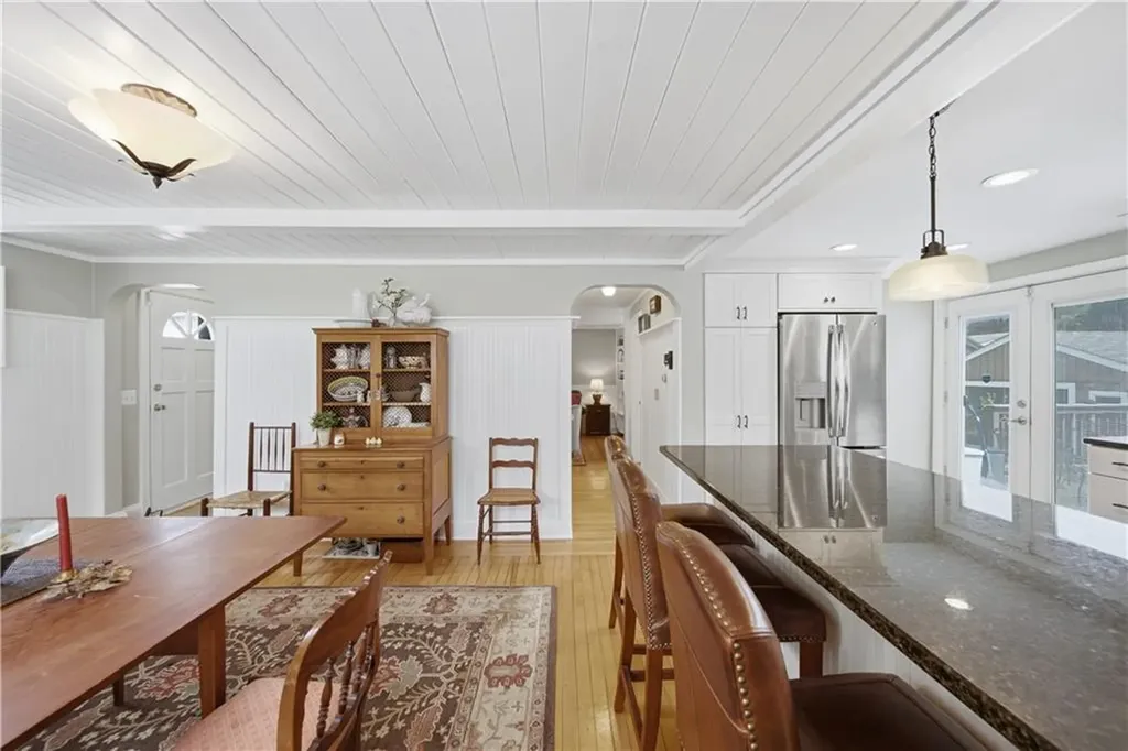 24 Rosegarden Street Warwick RI 02888