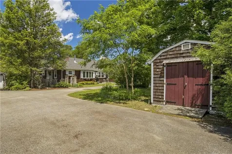 6239 Post Road North Kingstown RI 02852