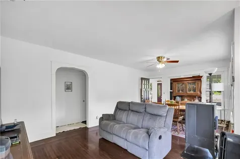 6239 Post Road North Kingstown RI 02852