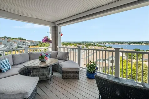 71 Starboard Drive Tiverton RI 02878