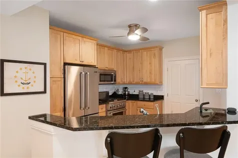71 Starboard Drive Tiverton RI 02878