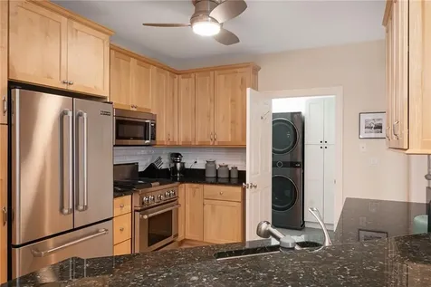 71 Starboard Drive Tiverton RI 02878