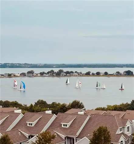 71 Starboard Drive Tiverton RI 02878