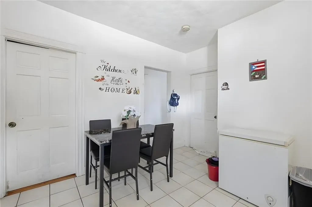 374 Douglas Avenue Providence RI 02908