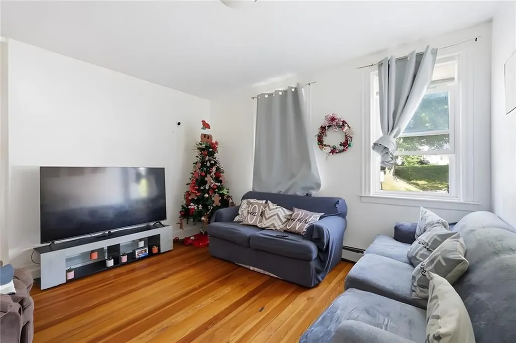 374 Douglas Avenue Providence RI 02908