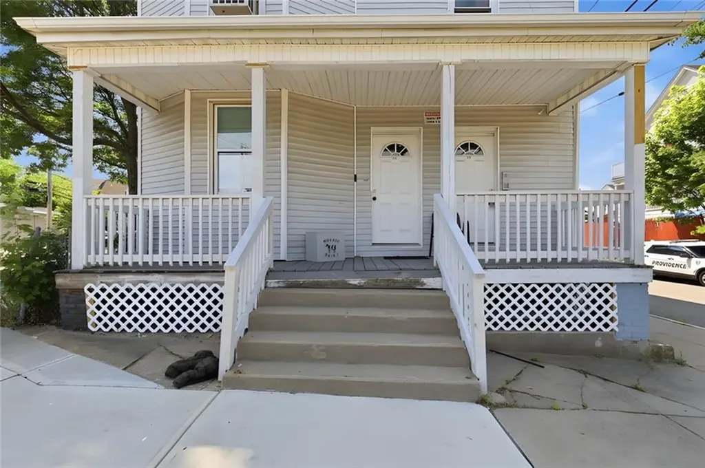 374 Douglas Avenue Providence RI 02908