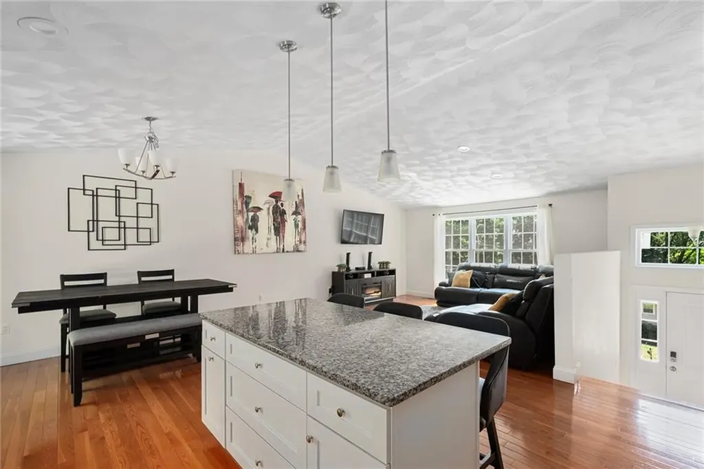 15 Birch Road Cumberland RI 02864