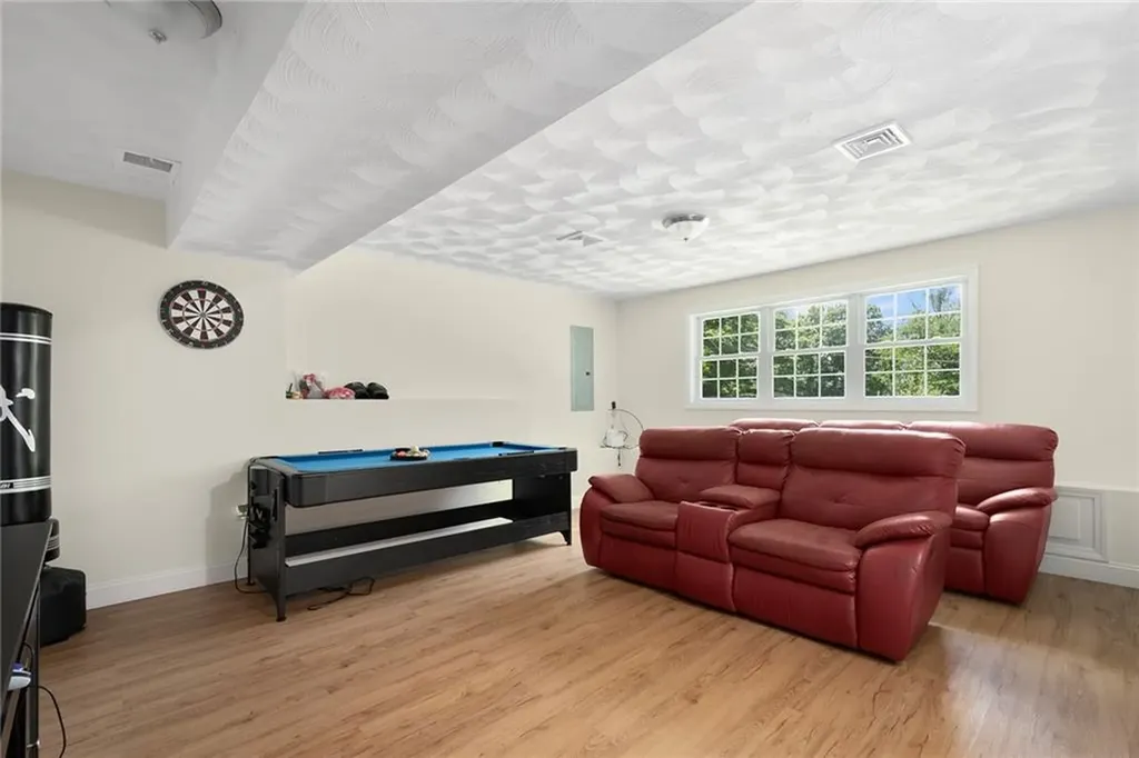 15 Birch Road Cumberland RI 02864