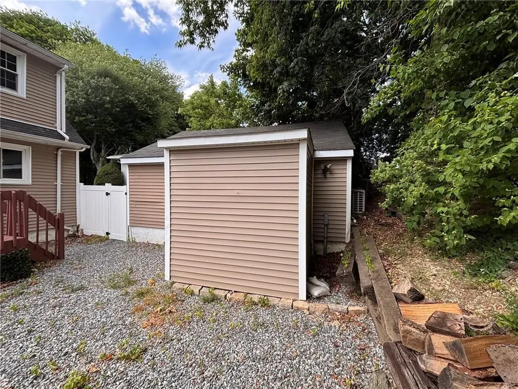 21 Imera Street Providence RI 02909