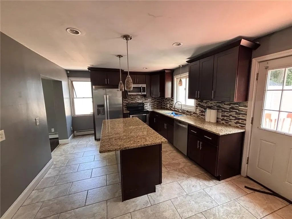 21 Imera Street Providence RI 02909