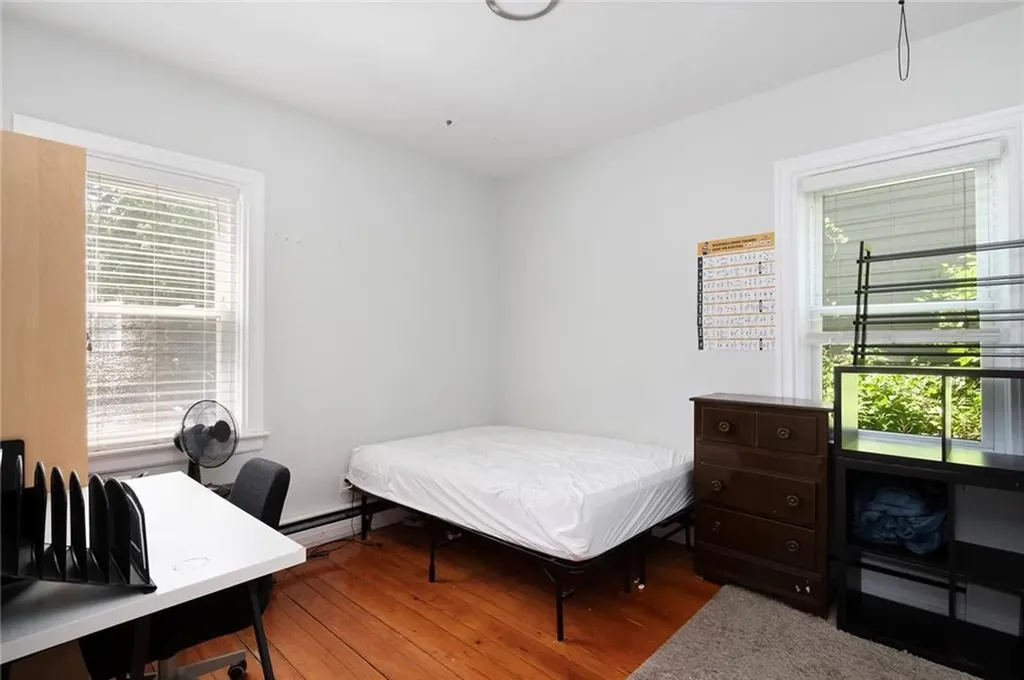 33 Amy Street Providence RI 02906