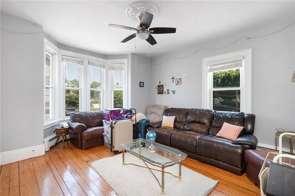 33 Amy Street Providence RI 02906