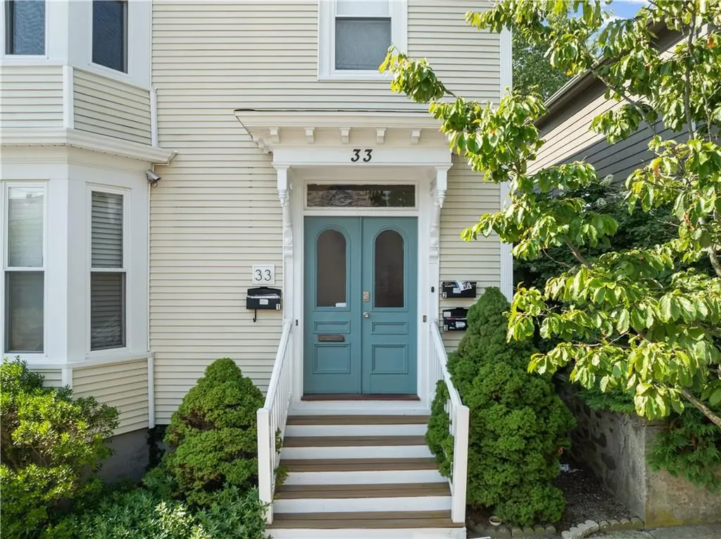 33 Amy Street Providence RI 02806