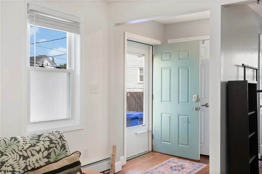 33 Amy Street Providence RI 02906