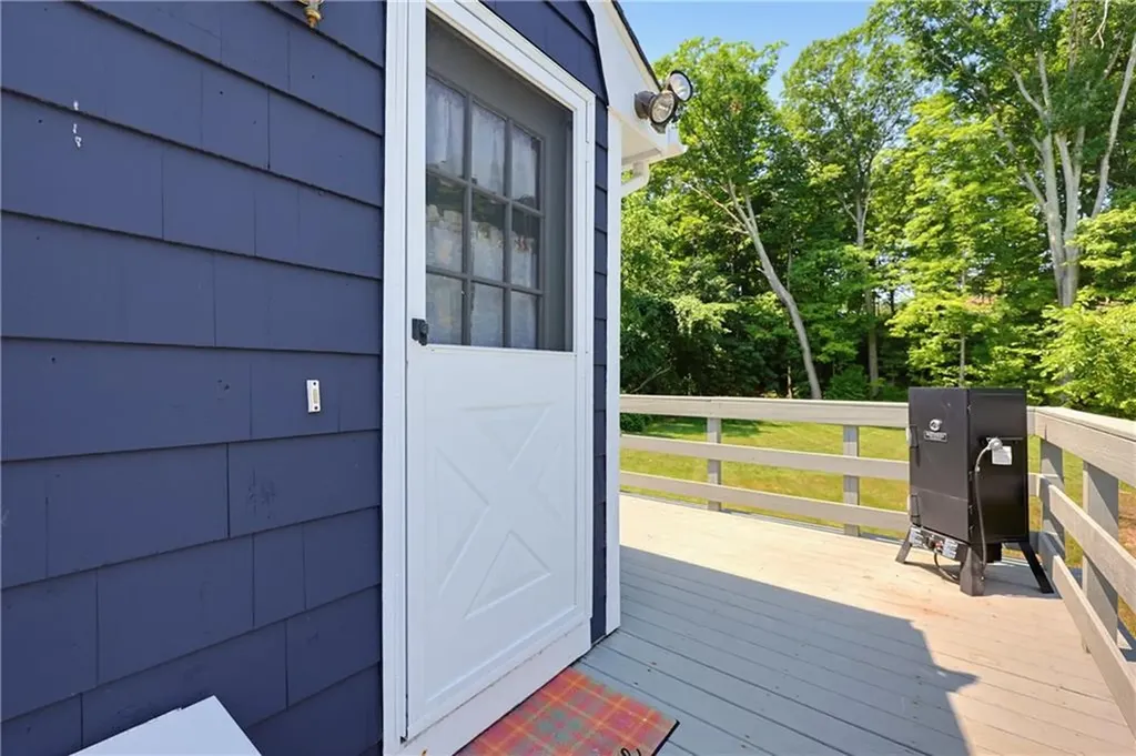 48 Church Street Burrillville RI 02859