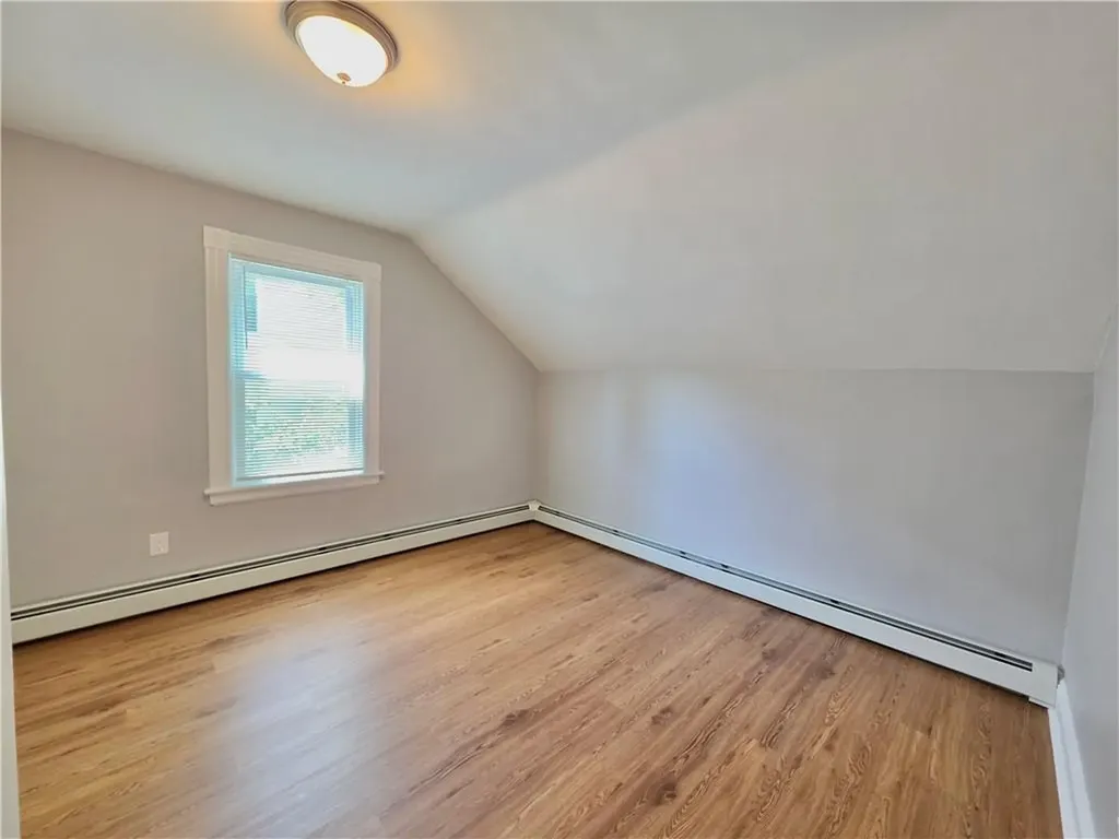 5 Greystone Avenue North Providence RI 02911