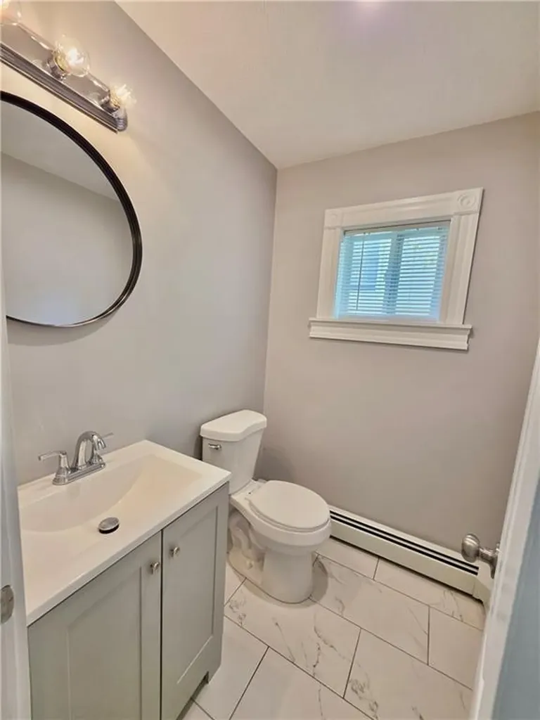 5 Greystone Avenue North Providence RI 02911
