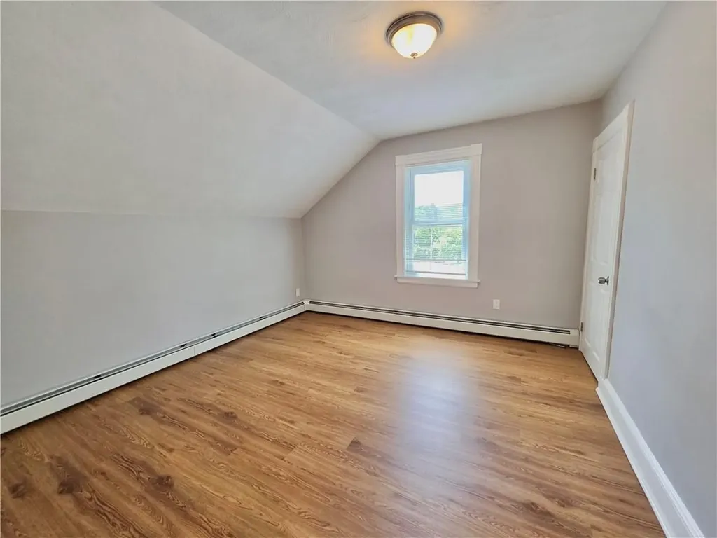 5 Greystone Avenue North Providence RI 02911