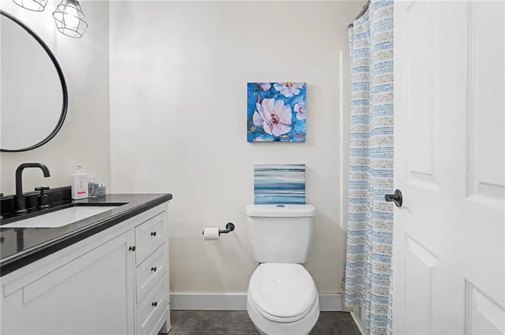 15 Higgins Street Smithfield RI 02917