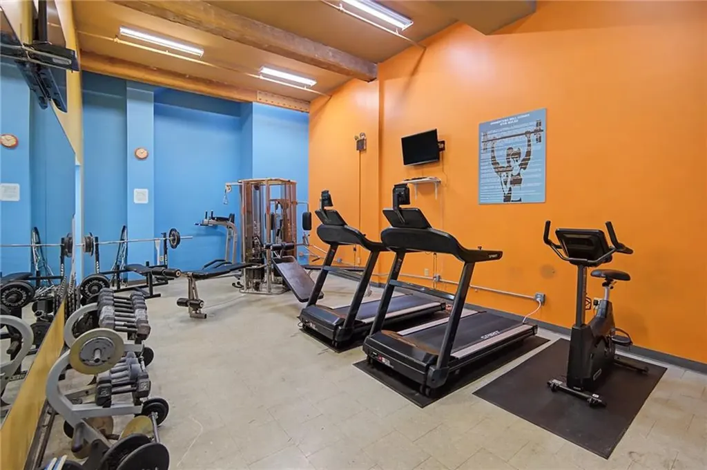 15 Higgins Street Smithfield RI 02917