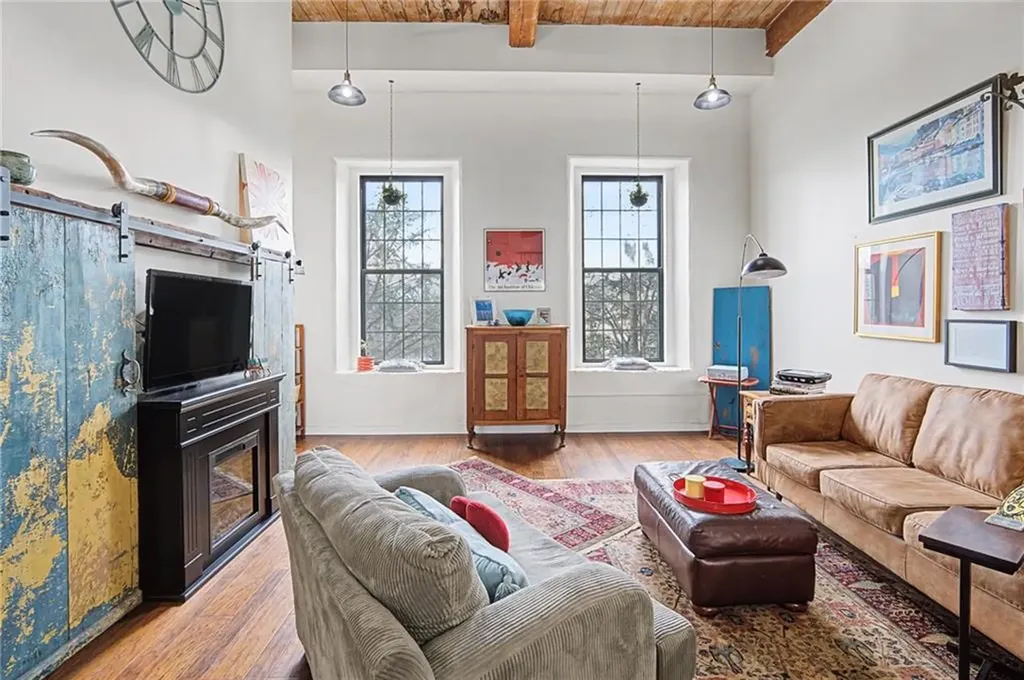 15 Higgins Street Smithfield RI 02917