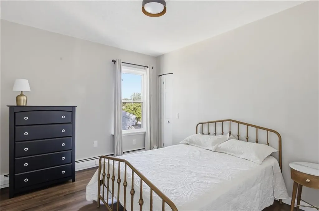 59 Bourne Avenue East Providence RI 02916