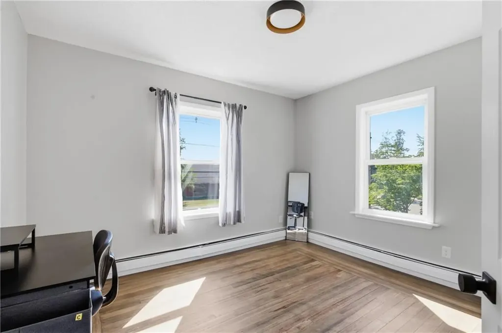 59 Bourne Avenue East Providence RI 02916