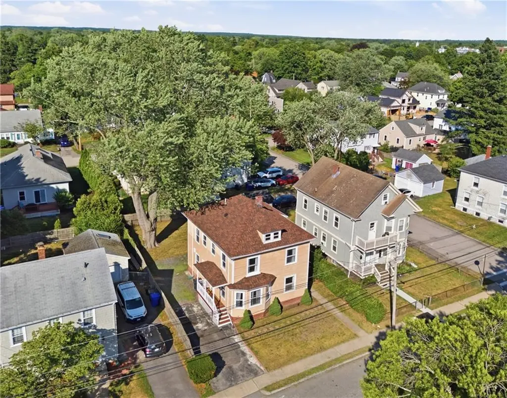 59 Bourne Avenue East Providence RI 02916